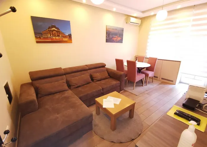 1A Moment Apartment